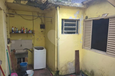 Casa à venda com 2 quartos em Cambuci, São Paulo, SP