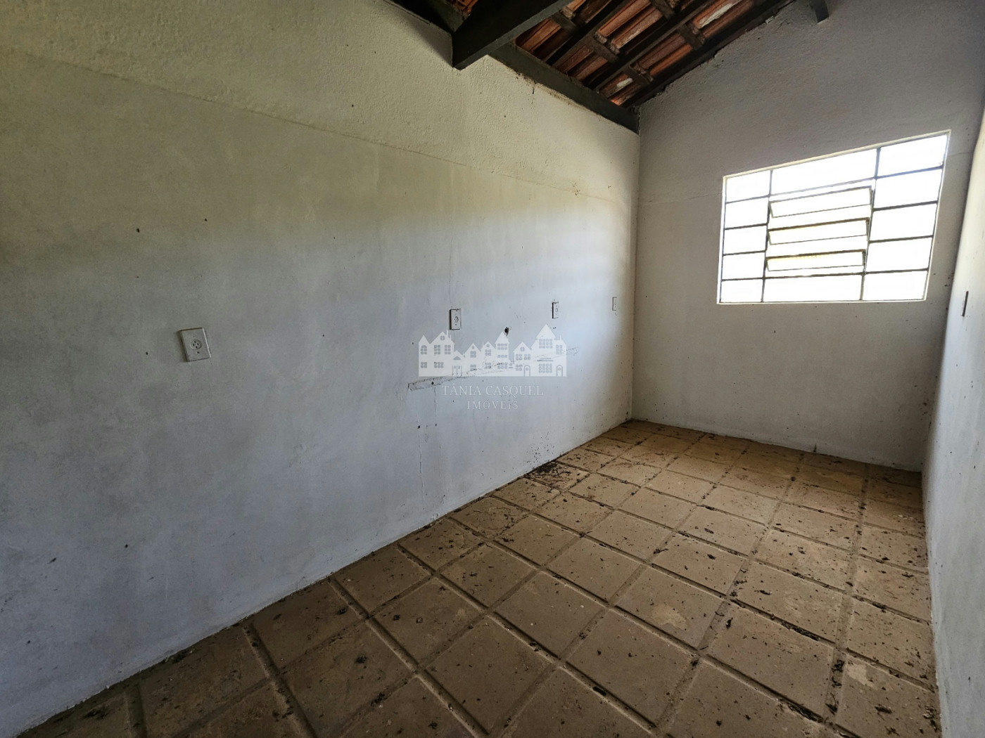 Chácara à venda com 2 quartos em Estância Santa Maria do Laranjal, Atibaia, SP