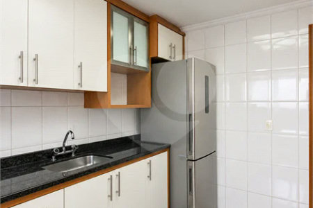 Cobertura duplex no Centro de São Bernardo do Campo, com 3 suítes, hidromassagem, mini spa, área gourmet e 2 vagas de garagem. Aceita permuta por apartamento de menor valor.