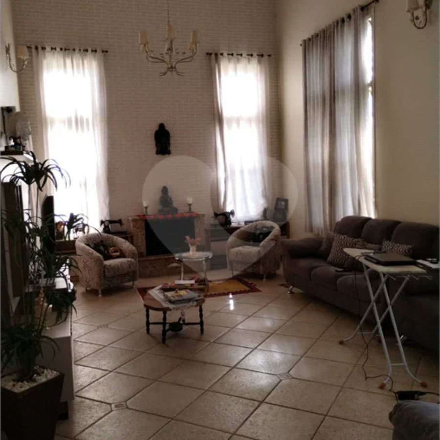 Casa à venda ou para alugar com 5 quartos, sendo 2 suítes, em Residencial Solar Bandeirantes, Itupeva, SP