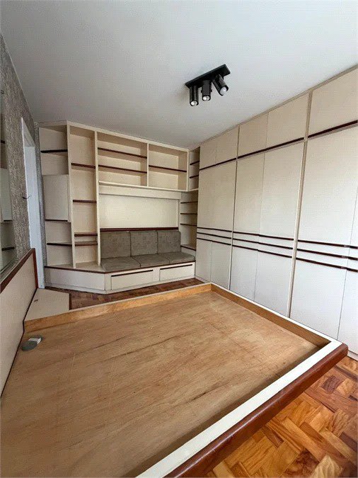Apartamento à venda com 2 quartos em Vila Madalena, São Paulo, SP
