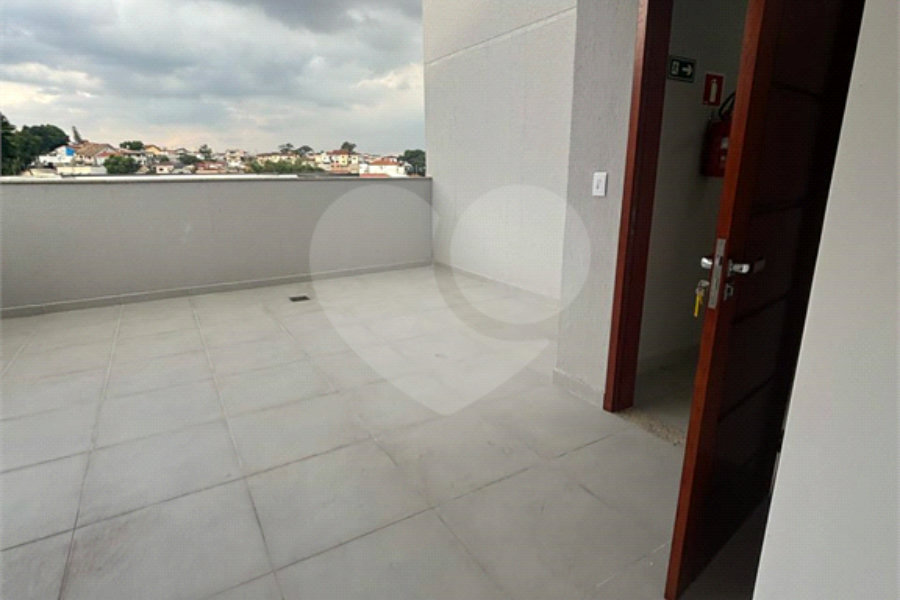 Casa à venda com 2 quartos, sendo 1 suíte, no condomínio Maracujas, São Paulo - SP
