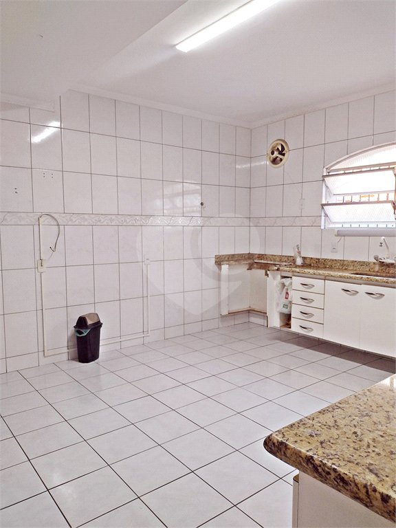 Casa à venda com 4 quartos, sendo 1 suíte, em Vila Germinal, São Paulo, SP