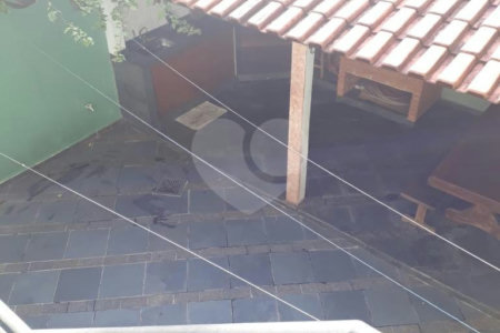 Sobrado à venda com 3 suítes em Santa Teresinha, São Paulo, SP