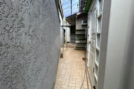 Casa à venda com 3 quartos, sendo 1 suíte, em Campinho, Porto Seguro, BA