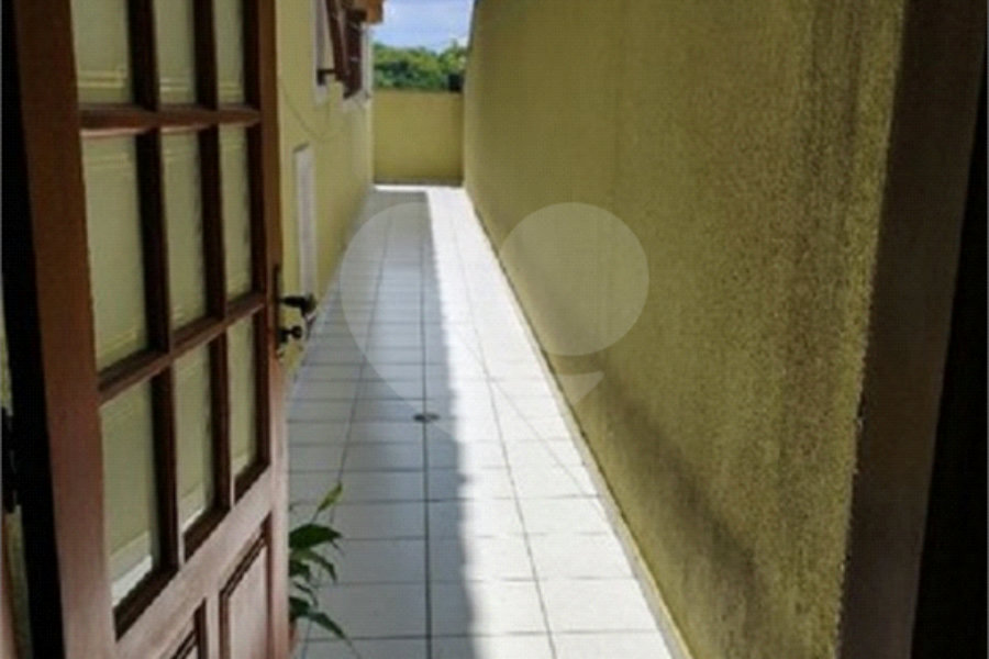 Sobrado à venda com 3 quartos, sendo 1 suíte, em Gopoúva, Guarulhos, SP