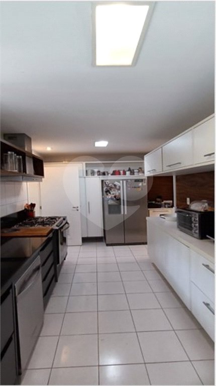 Cobertura à venda com 3 quartos, sendo 4 suítes, em Vila Andrade, São Paulo, SP