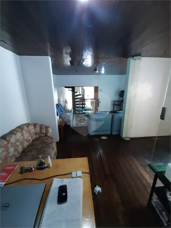 Sobrado à venda com 3 quartos, sendo 1 suíte, em Bosque da Saúde, São Paulo, SP