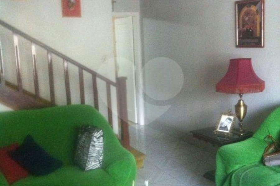 Sobrado à venda com 2 quartos em Santana, São Paulo, SP