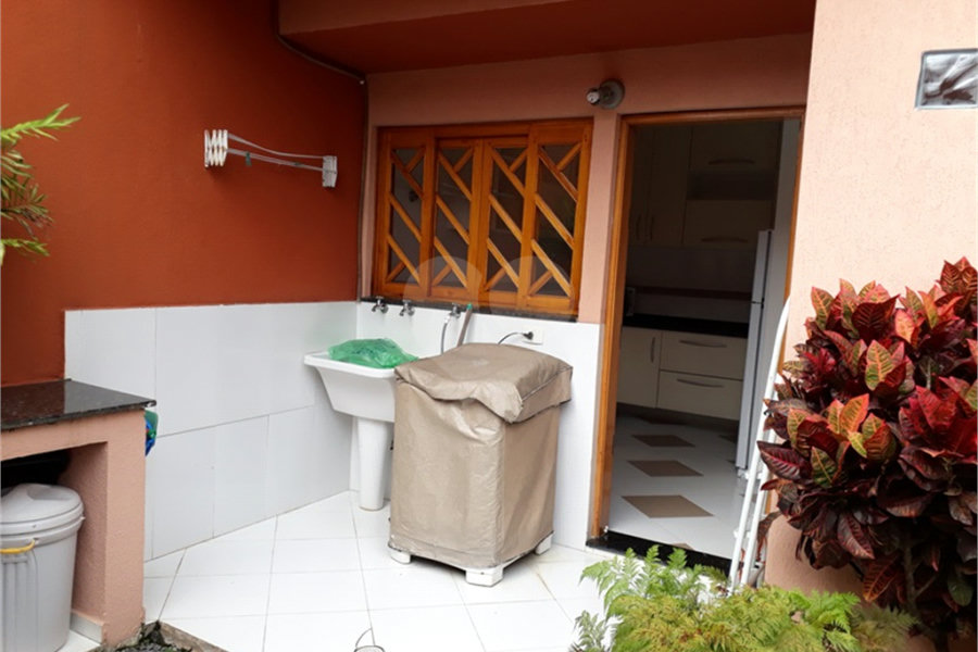 Sobrado à venda com 3 quartos, sendo 2 suítes,  em Santana, São Paulo, SP