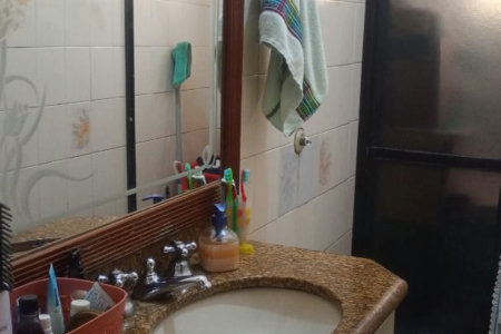 Casa com 3 dormitórios à venda, 140 m² por R$ 425.000,00 - Parque Bitaru - São Vicente/SP