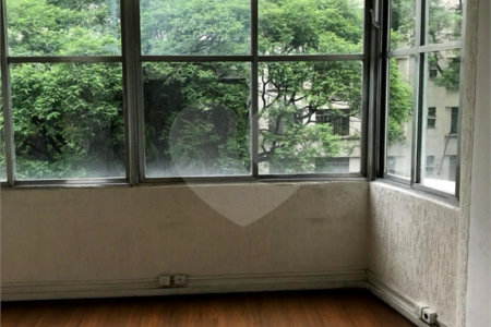 Apartamento à venda com 2 quartos em Bela Vista, São Paulo, SP