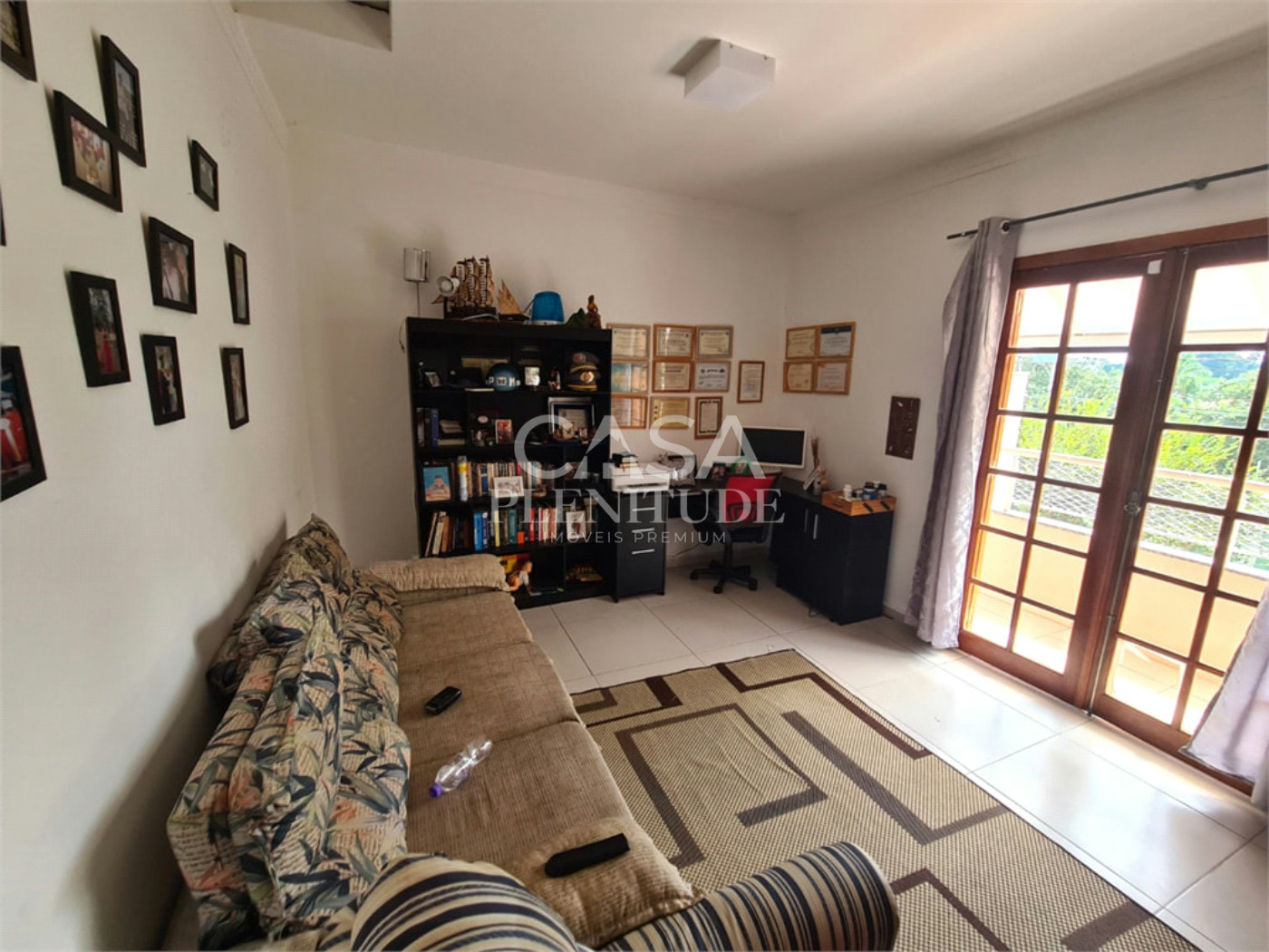 Casa em condomínio à venda com 4 quartos, sendo 3 suítes,  em Granja Olga II, Sorocaba, SP
