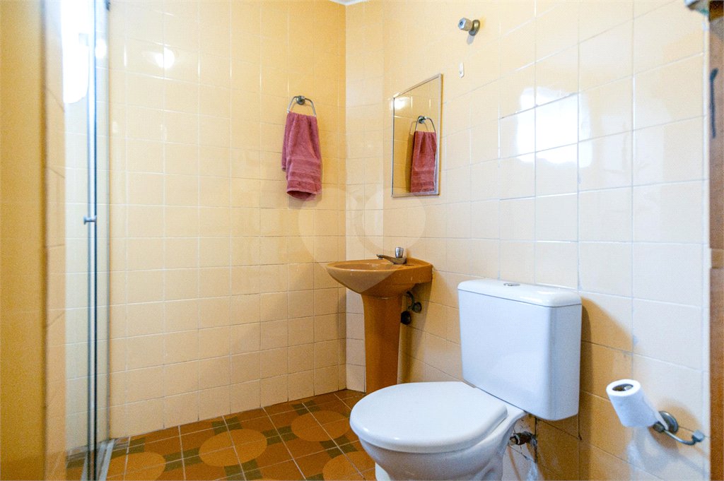 Casa Térrea à venda com 3 quartos, sendo 1 suíte, em Vila Inah, São Paulo, SP