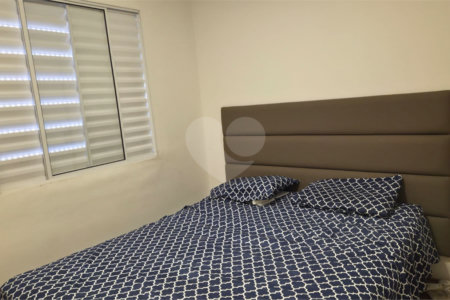 Casa à venda com 2 quartos no condomínio Residencial Vila da Paz, Mogi das Cruzes - SP