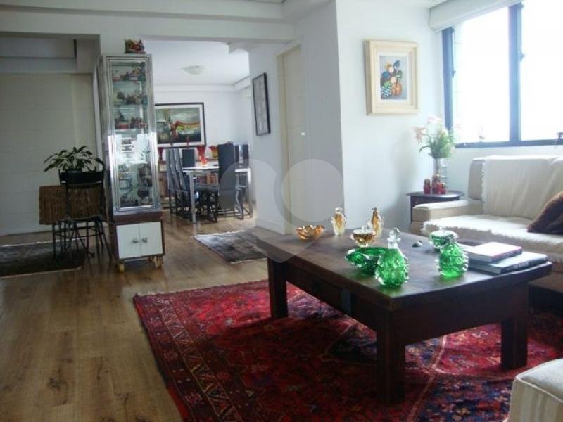 Apartamento à venda com 4 quartos, sendo 2 suítes, em Água Fria, São Paulo, SP