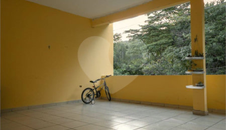 Sobrado à venda com 3 quartos em Jaraguá, São Paulo, SP