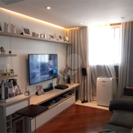 Apartamento à venda com 3 suítes em Vila Suzana, São Paulo, SP