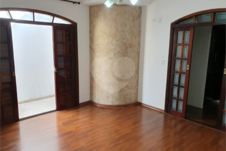 Casa em condomínio à venda com 4 quartos, sendo 1 suíte, em Santana, São Paulo, SP