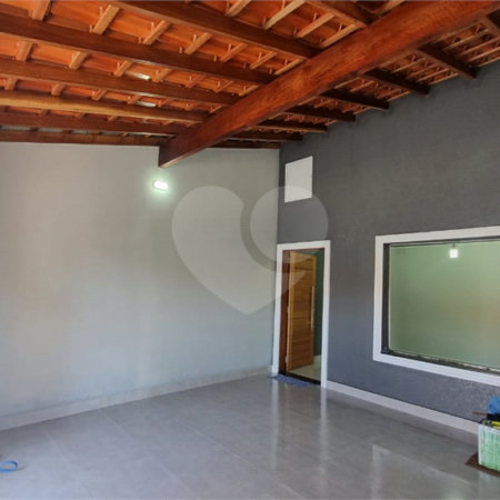 Casa à venda com 3 quartos, sendo 1 suíte, em Vila Brizzola, Indaiatuba, SP