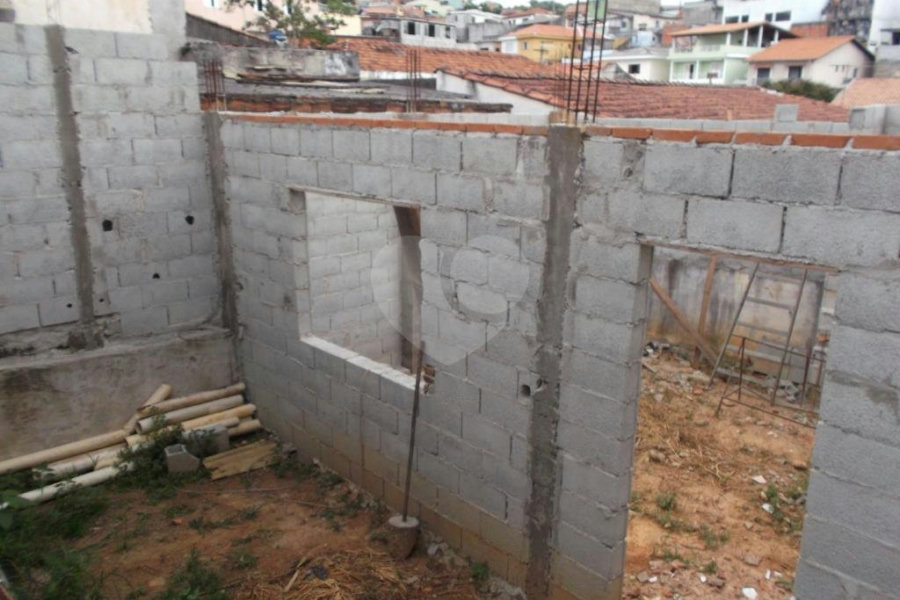 Casa Térrea à venda com 1 quarto em Tremembé, São Paulo, SP