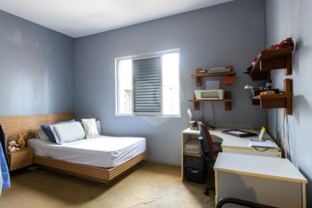 Casa à venda com 3 quartos, sendo 1 suíte, em Vila Cordeiro, São Paulo, SP