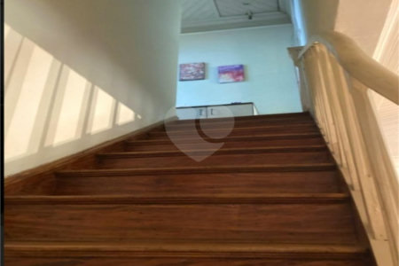 Sobrado à venda com 4 quartos, sendo 2 suítes, em Belenzinho, São Paulo, SP
