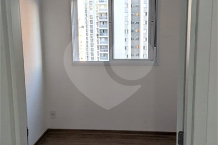Apartamento à venda com 2 quartos em Jardim Monte Alegre, Taboão da Serra, SP