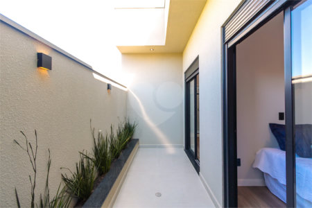Casa à venda com 3 suítes no condomínio Residencial Dona Maria Candida, Indaiatuba - SP