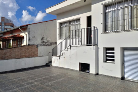 Casa Térrea à venda com 3 quartos, sendo 1 suíte, em Vila Paulicéia, São Paulo, SP