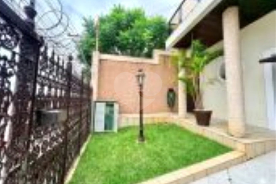 Sobrado à venda ou para alugar com 4 suítes em Vila Albertina, São Paulo, SP