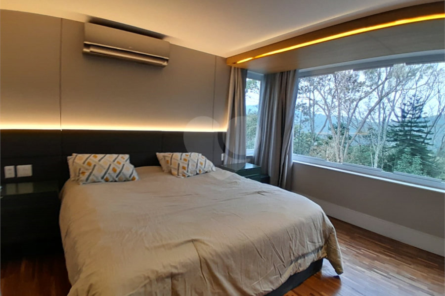 Casa à venda com 3 suítes no condomínio Suíça da Cantareira, Mairiporã - SP