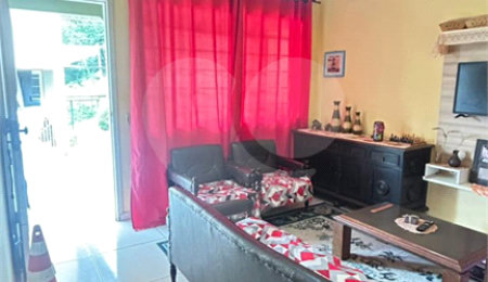 Sobrado à venda com 5 quartos em Pununduva, Cotia, SP