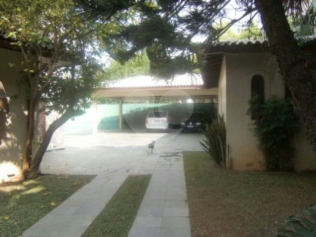 Casa de Vila à venda com 4 quartos, sendo 2 suítes,  em Granja Julieta, São Paulo, SP
