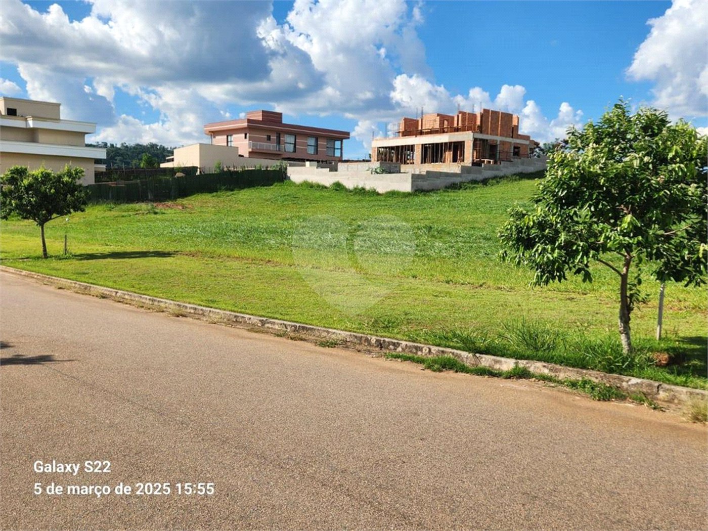 Terreno à venda no condomínio Fazenda Serra Azul, Itupeva - SP