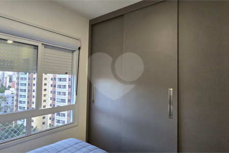 Apartamento à venda com 2 quartos, sendo 1 suíte, em Vila Andrade, São Paulo, SP
