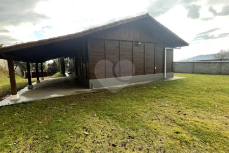 Casa Térrea para alugar com 3 quartos, sendo 1 suíte, em Jardim Estância Brasil, Atibaia, SP