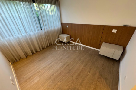 Casa em condomínio à venda ou para alugar com 4 suítes em Chácara Santa Terezinha, Araçoiaba da Serra, SP