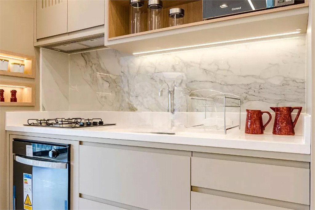 Apartamento à venda com 2 quartos, sendo 1 suíte, em Pinheiros, São Paulo, SP