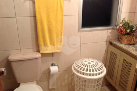 Apartamento à venda com 3 quartos, sendo 1 suíte, em Vila Andrade, São Paulo, SP