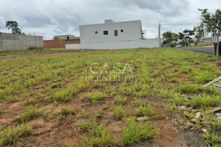Terreno em condomínio à venda em Jardim São Lucas, Salto de Pirapora, SP