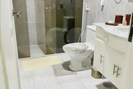 Apartamento à venda com 3 quartos, sendo 1 suíte, em Vila Paulicéia, São Paulo, SP
