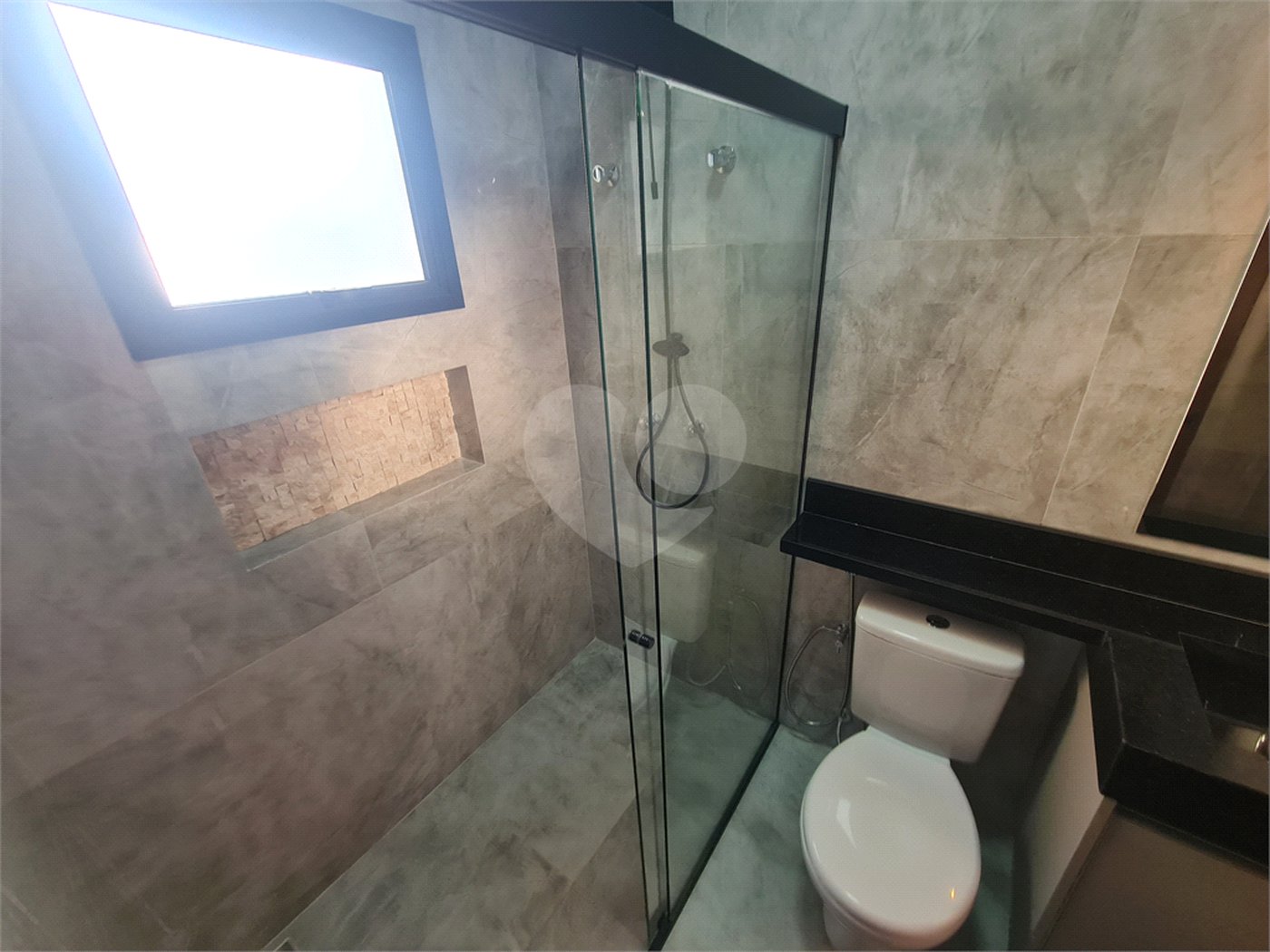Casa à venda com 3 quartos, sendo 1 suíte,  no condomínio Reserva Ipanema I, Sorocaba - SP