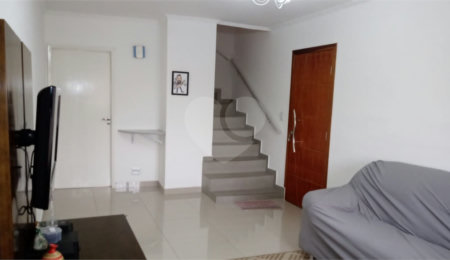 Sobrado à venda com 3 quartos, sendo 1 suíte, em Vila Nova Cachoeirinha, São Paulo, SP