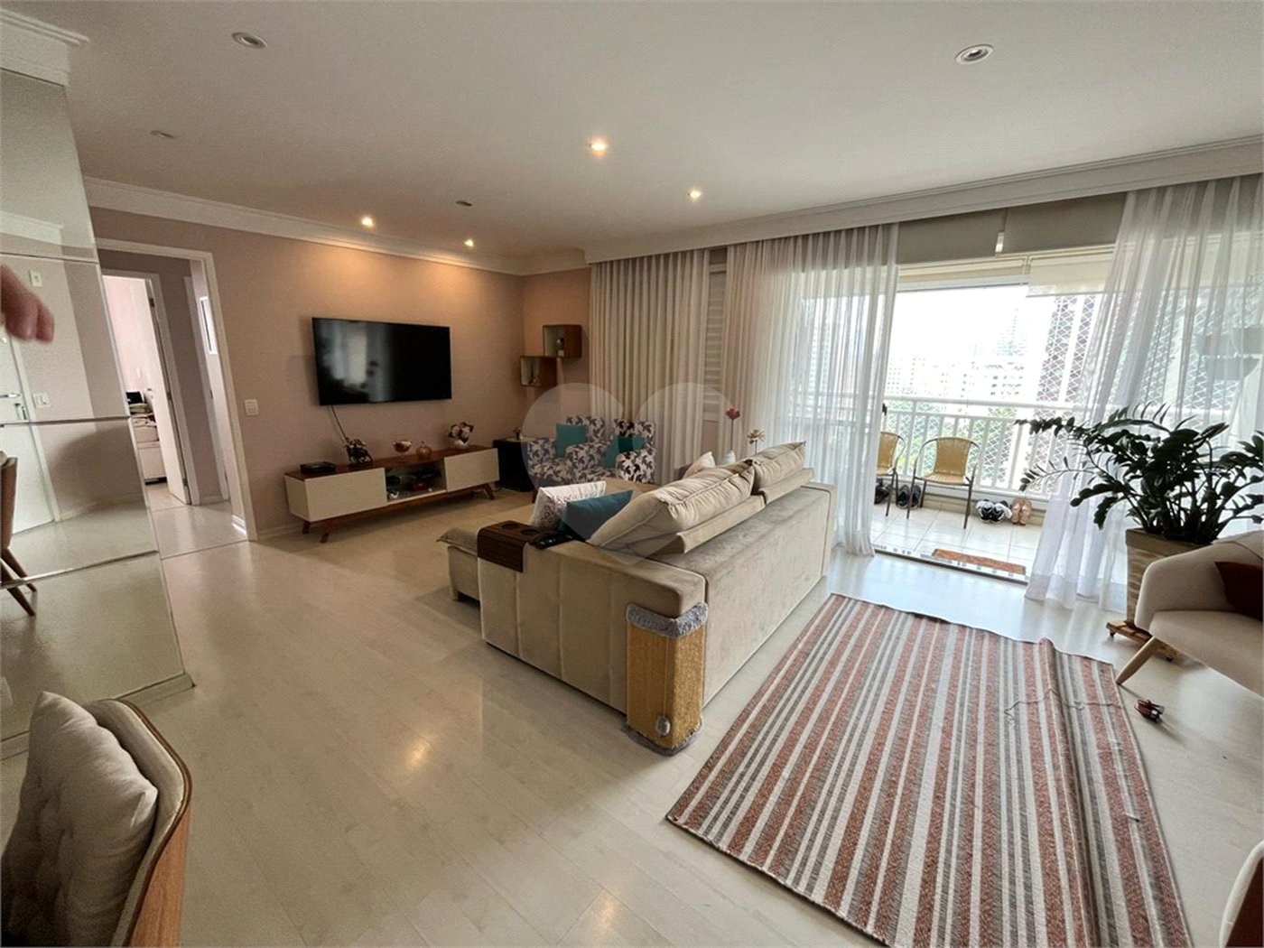 Apartamento à venda com 4 quartos, sendo 3 suítes,  em Lar São Paulo, São Paulo, SP