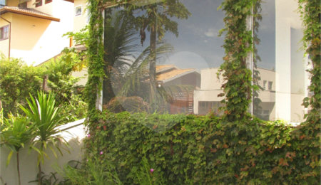 Casa à venda com 3 quartos, sendo 1 suíte,  no condomínio Alpes de Vinhedo, Vinhedo - SP