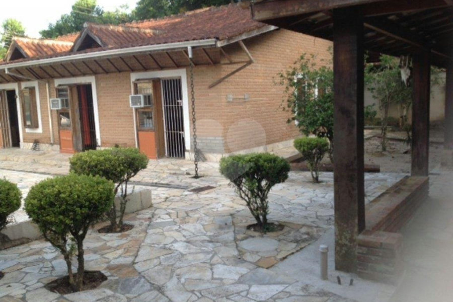 Casa à venda com 3 suítes no condomínio Morada do Mar, Caraguatatuba - SP