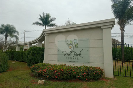 Casa à venda com 3 suítes no condomínio Real Park, Sumaré - SP