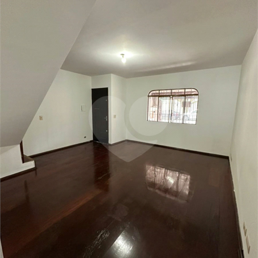 Sobrado à venda com 2 quartos em Jardim Ester, São Paulo, SP