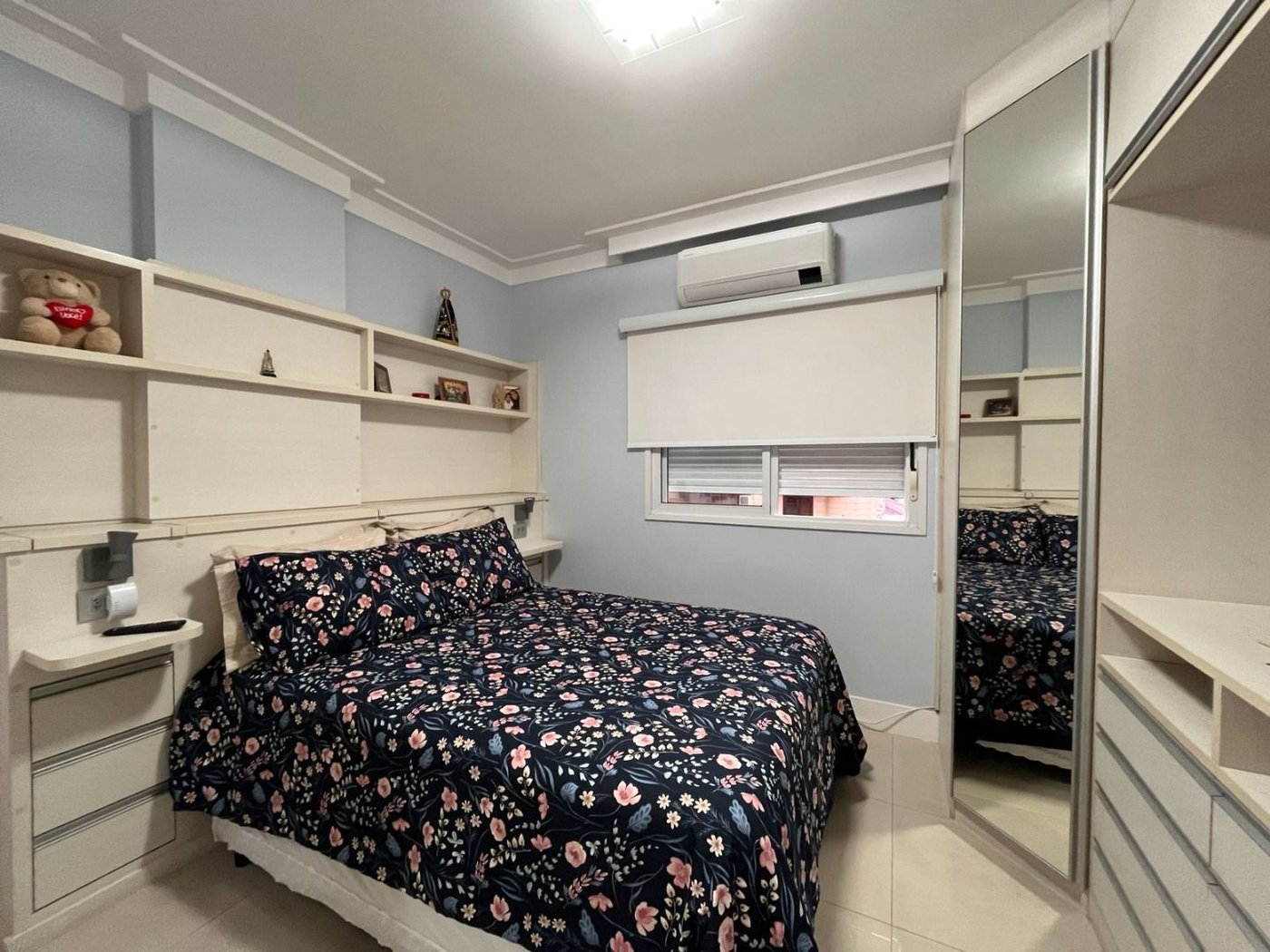 Apartamento com 3 dormitórios à venda, 94 m² por R$ 1.100.000,00 - Pompéia - Santos/SP